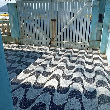 Kitinet Da Casa Azul Praia Das Toninhas Убатуба Екстер'єр фото